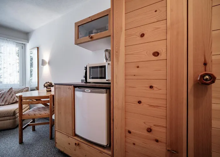 Paradies 305 * أروسا